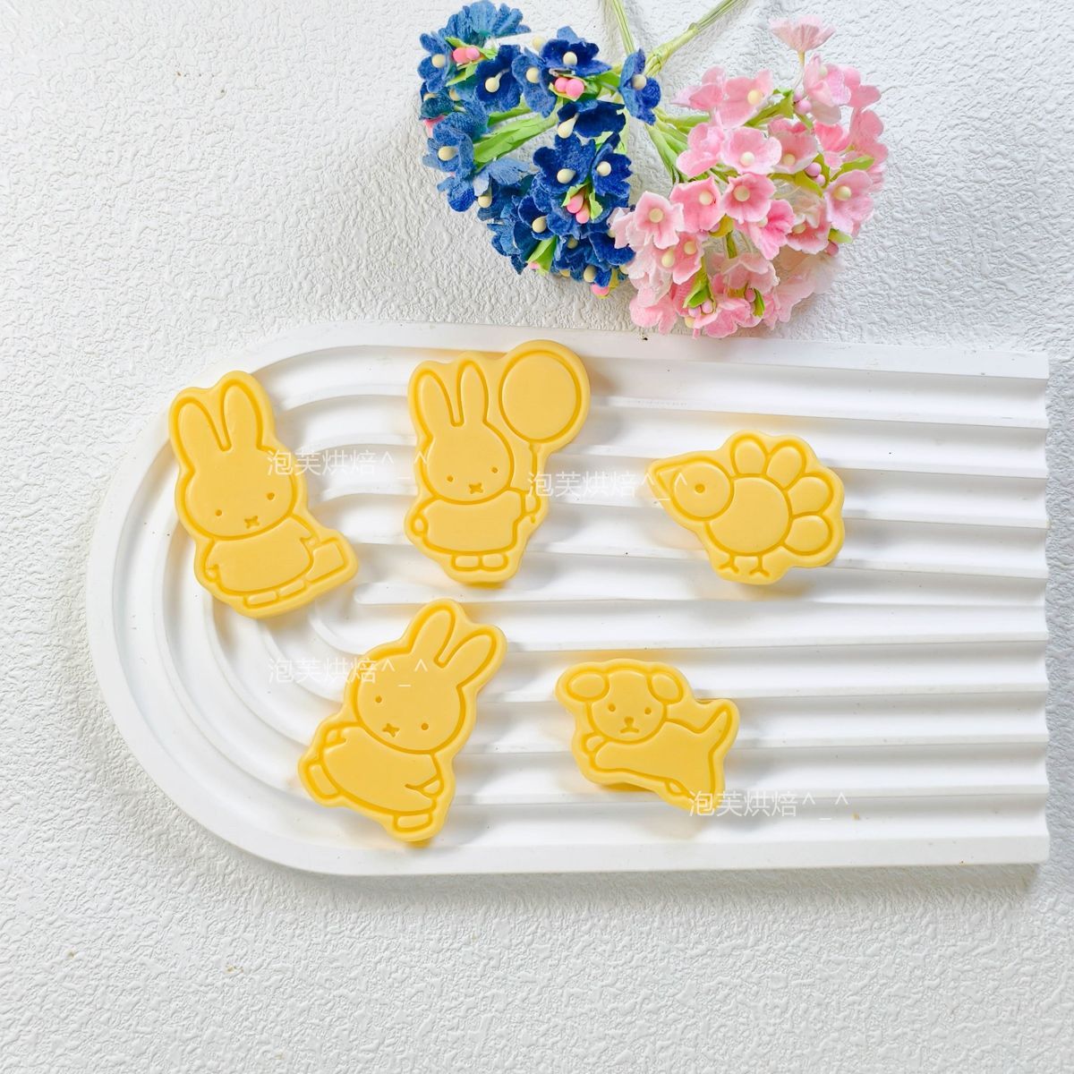 Niedliche 3D-Presskeksform mit – Kitchen Appliances On Sale Bewertung und Preis
